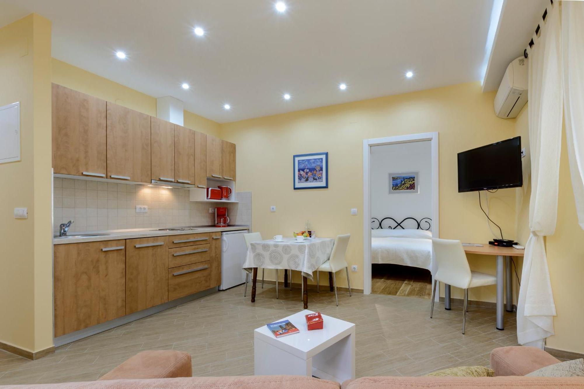 Apartments Pile Marina ドゥブロブニク エクステリア 写真